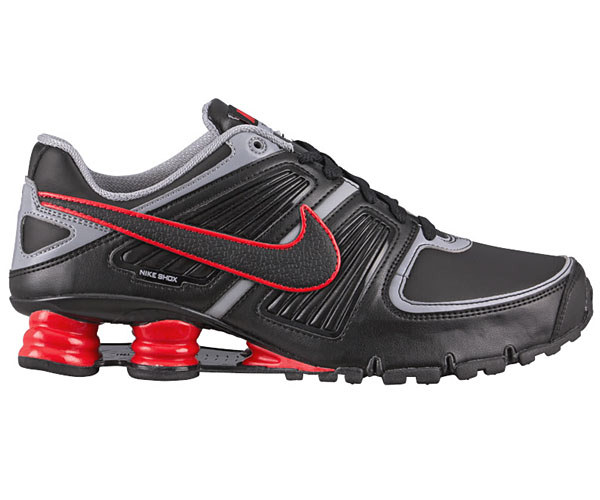 Nike Shox Turbo XI 11 SL - Schwarz Herren Schuhe EU 42 US 8.5