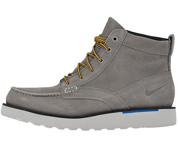 nike kingman leather boot