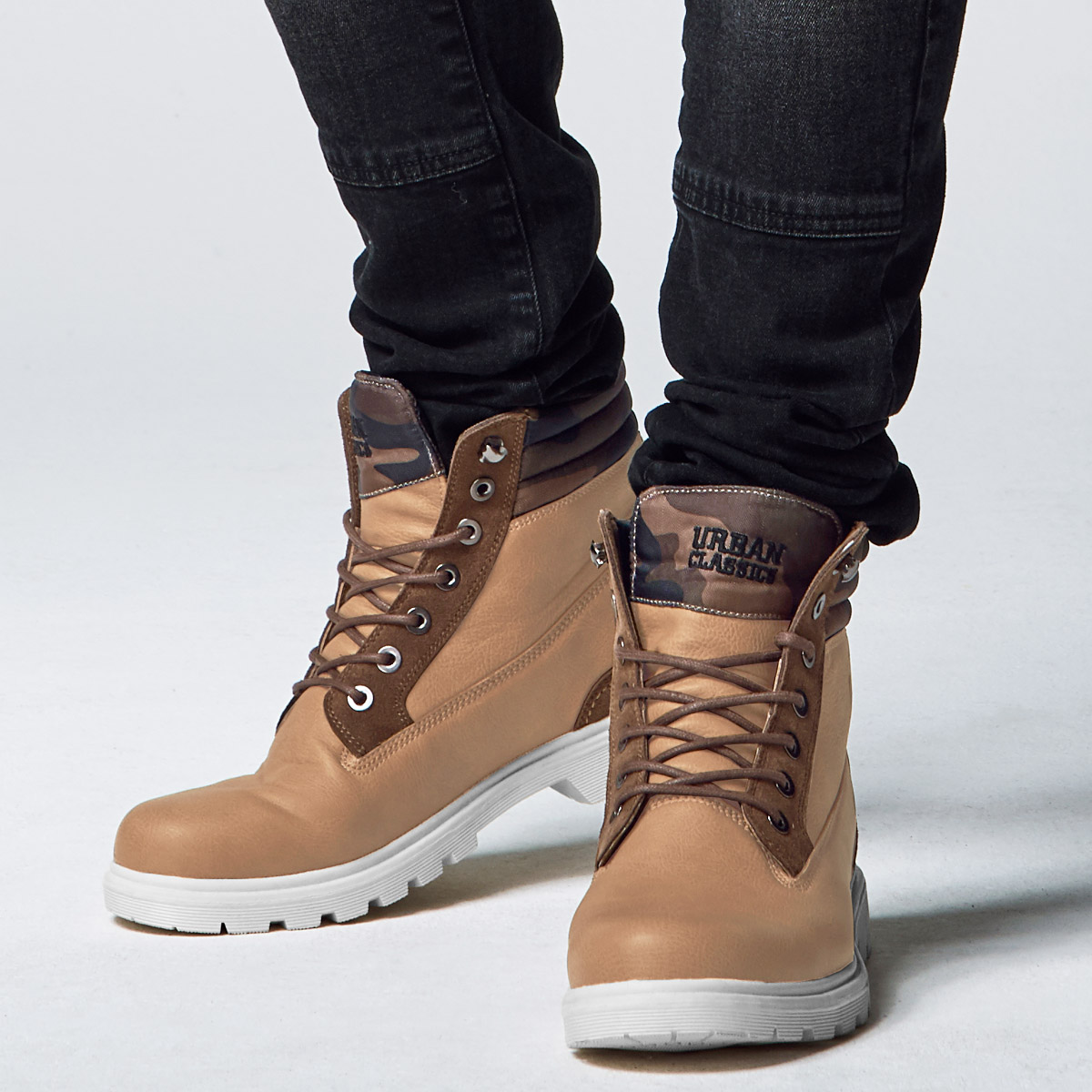 Urban Classics Winter Boots Beige Men's Boots Winter shoes