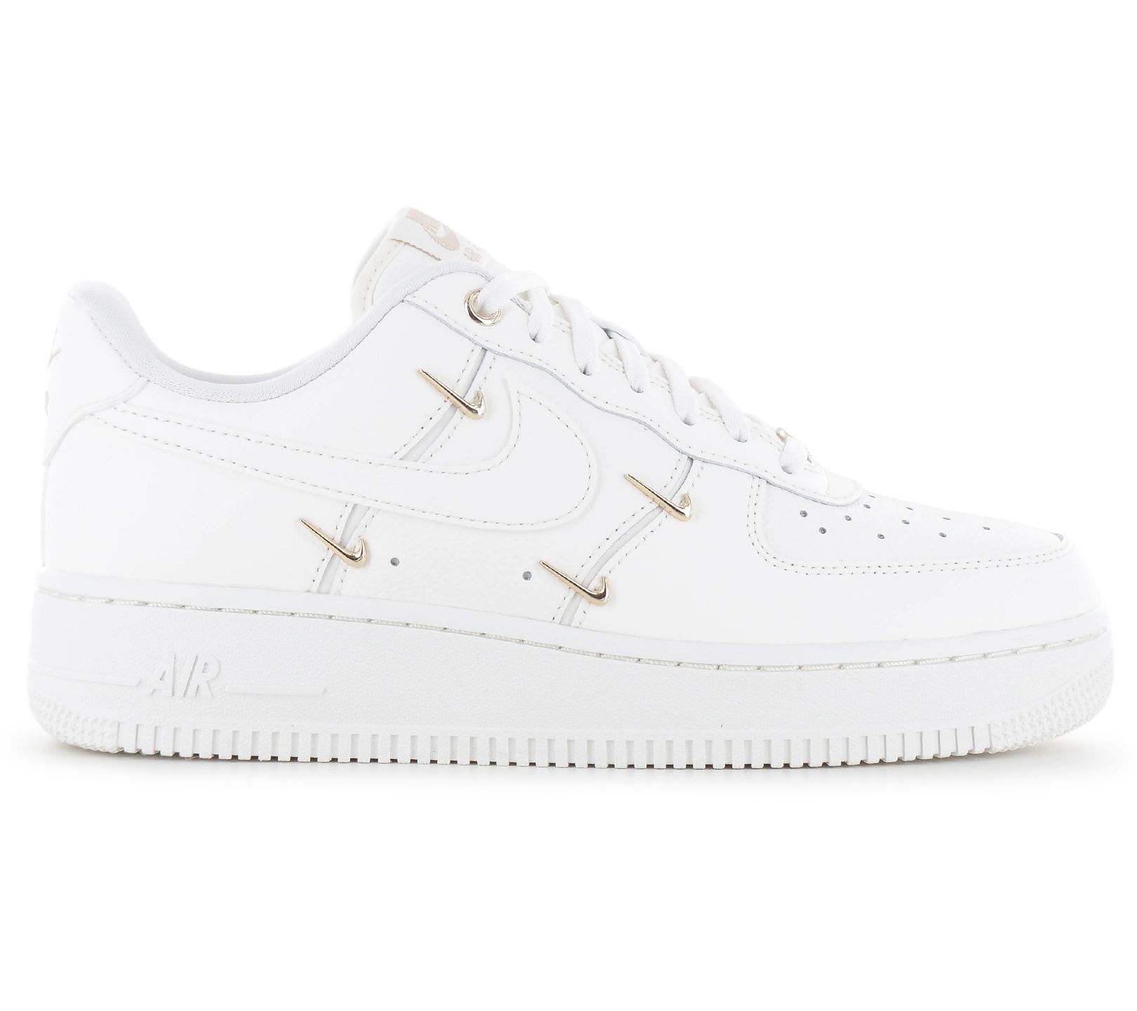 Nike Air Force 1 Low 07 LX - Gold Swooshes - Damen Sneakers Schuhe Weiß FV3654-111